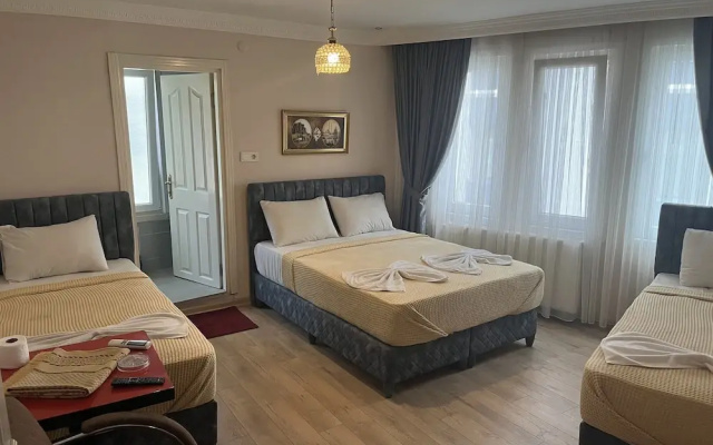 Metropol Hotel 2