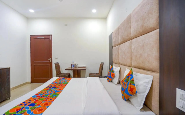 FabHotel Grand Inn
