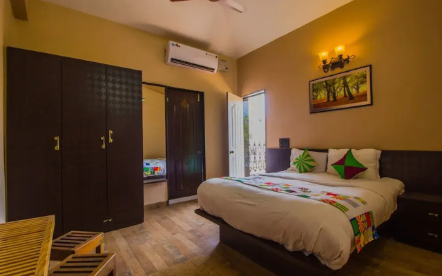 OYO 13050 Home 3BHK Siolim