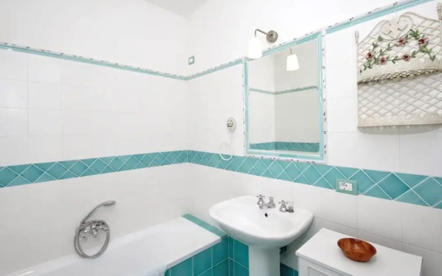 Rome Center Trastevere with WiFi and Netflix