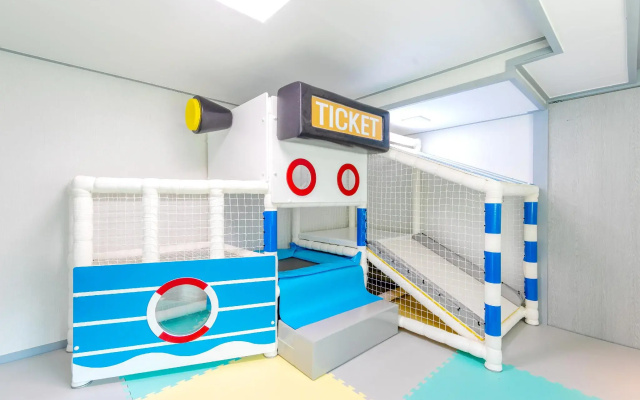 Gapyeong Ghainn Kids Poolvilla