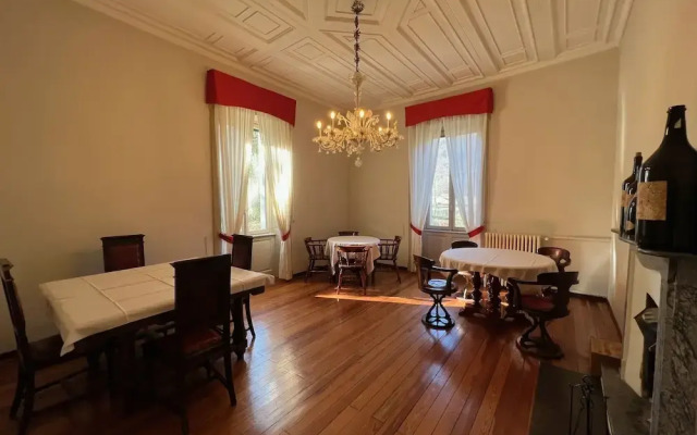La Villa Del Lago