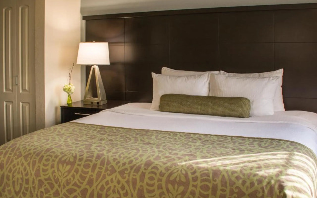 Staybridge Suites Schererville by IHG