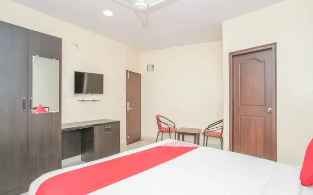 FabHotel Khushi Comforts