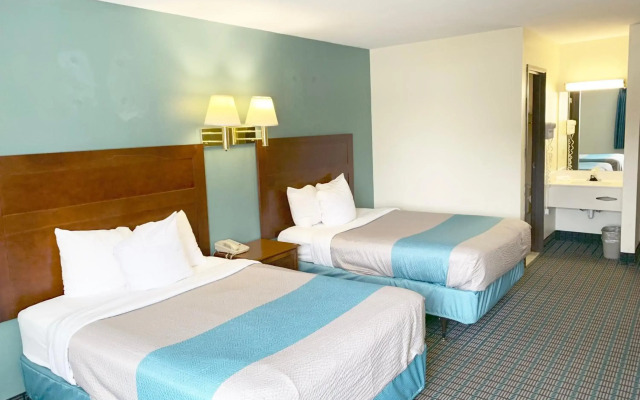 Motel 6 McGraw, NY - Cortland