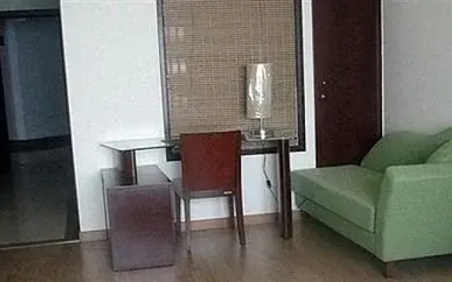 Nandaihe Blue Coast Apartment Hotel
