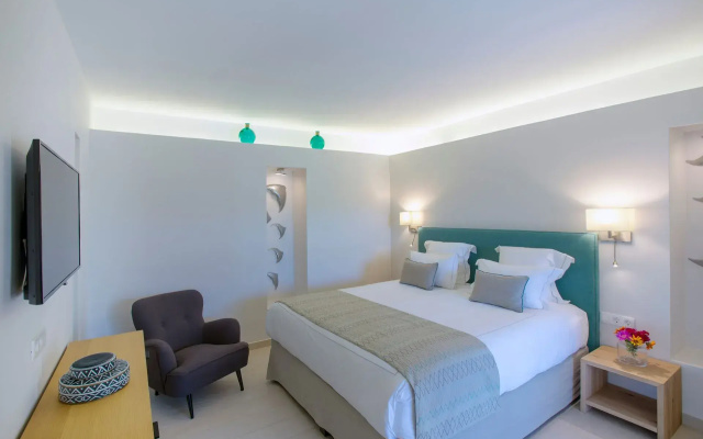 Ti Amo Secrets Diaporos Island Villas