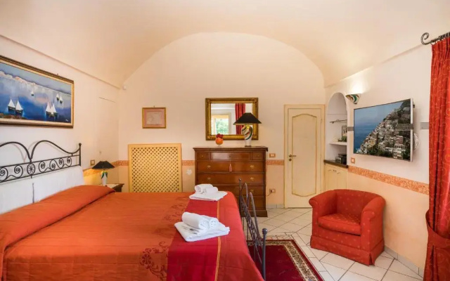 ILARY HOUSE luxury apartment in Positano