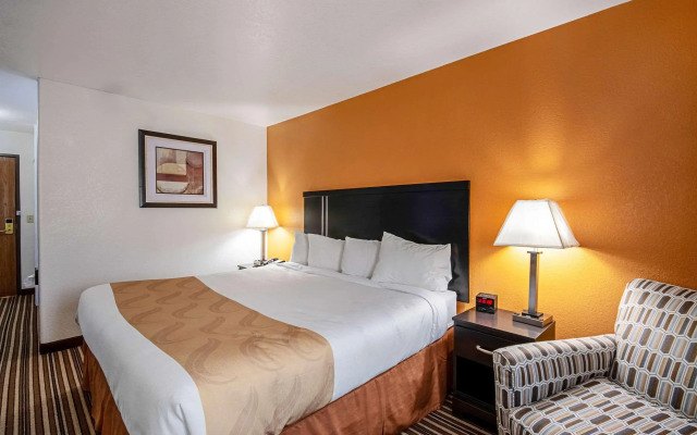Quality Inn Dodge City
