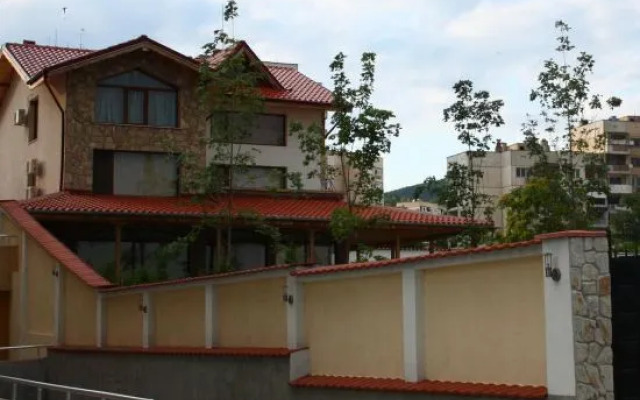 Hotel House Todorovi