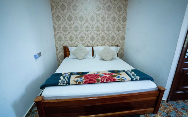 Eastern Plus Hotel