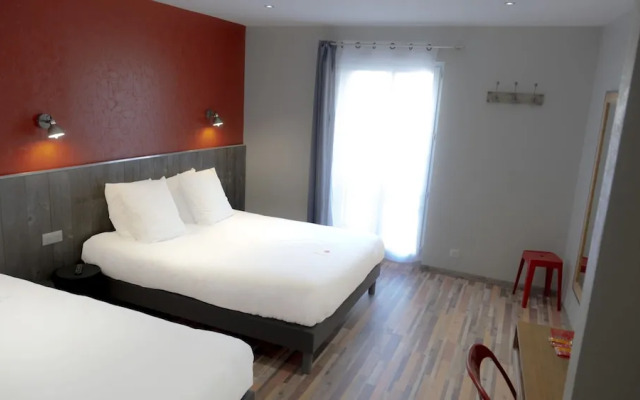Logis Hotel Yseria - Historical Center