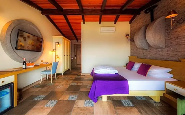 Assos Zeyti̇n Han Hotel Adults Only 12