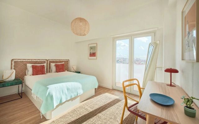Seaview & Sunset Balcony Charm, By Timecooler