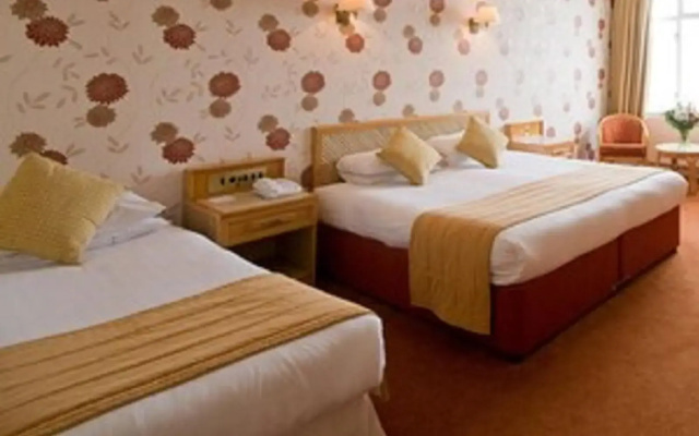 Best Western Royal Beach Hotel