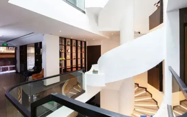 Phoenix Mobai Homestay
