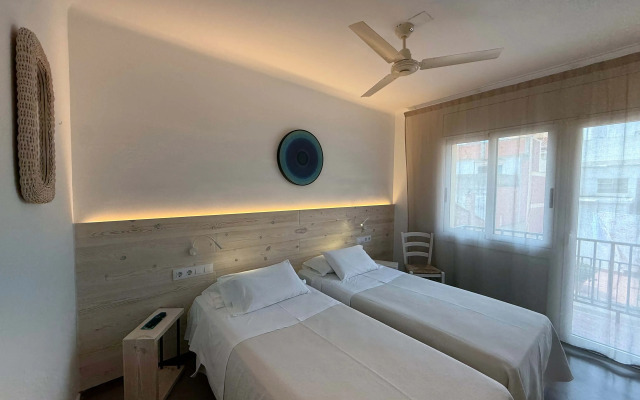 Hostal Rom