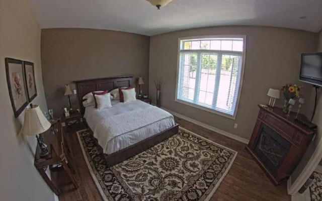 Benaaron Guest House