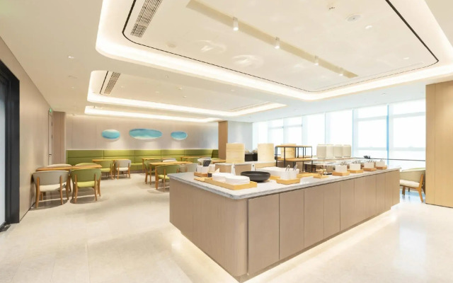 JI Hotel (Cangzhou West Railway Station Jinggui Center)