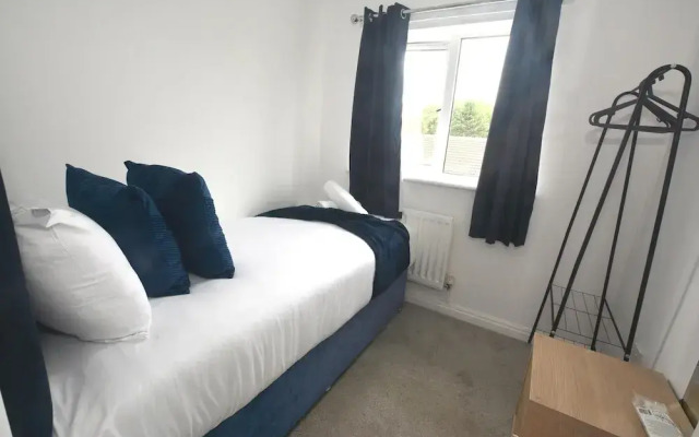Victoriadock-3bedrooms-1bathroom-wifi-parking
