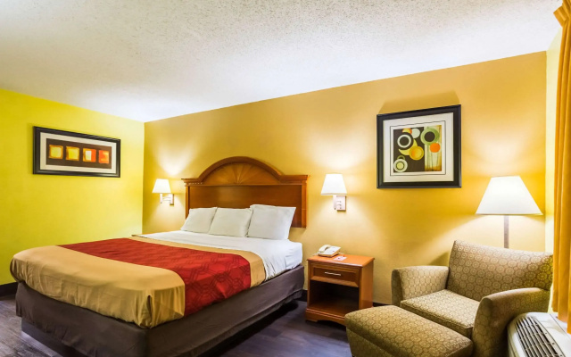 Econo Lodge Picayune