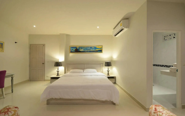 Klong Muang Beach Apartment