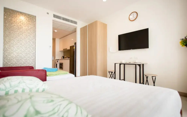 Riviera Wongamat by GrandisVillas
