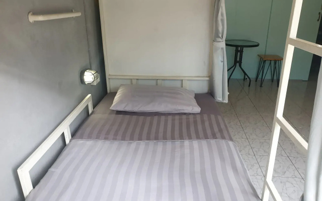 i-smile MeU2 Hostel