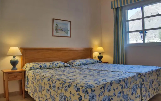Apartamentos Jardín del Conde