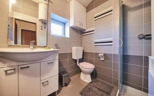 Vila Mrvica