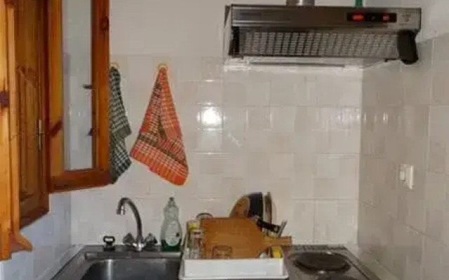 "Dianthi" Apartments