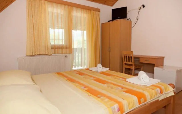 Apartments Orhideja