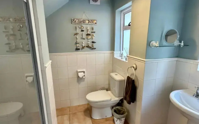 Charming Guest Suite in the Constantia Wine Valley (Adults Only)