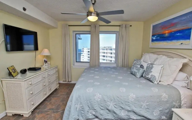 Tradewinds 807