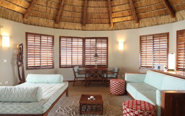 Coral Lodge 15.41