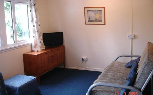 Broxbourne Riverside Chalets