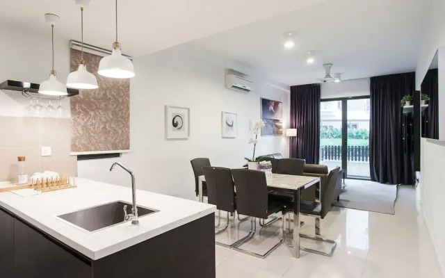 Boulevard Residence