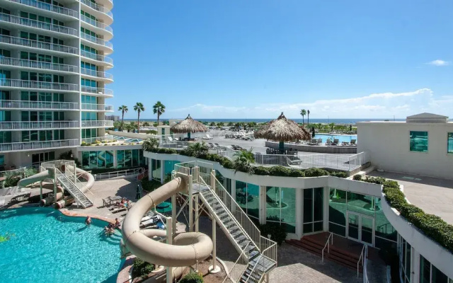 Poolside Condo With Bay Views - Unit Crc0309