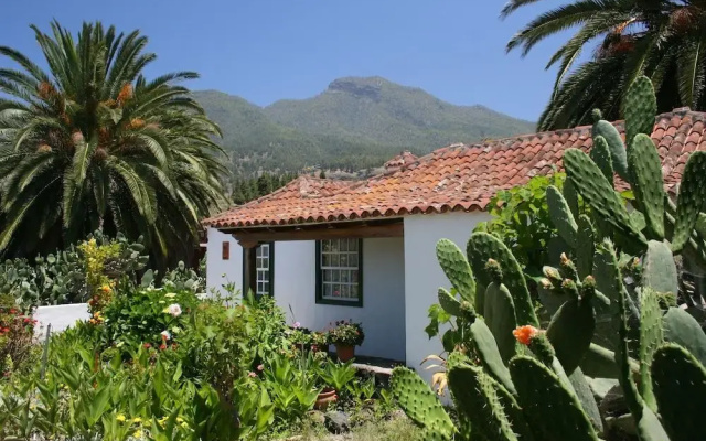 Casa Rural Jacinta Pura by Isla Bonita
