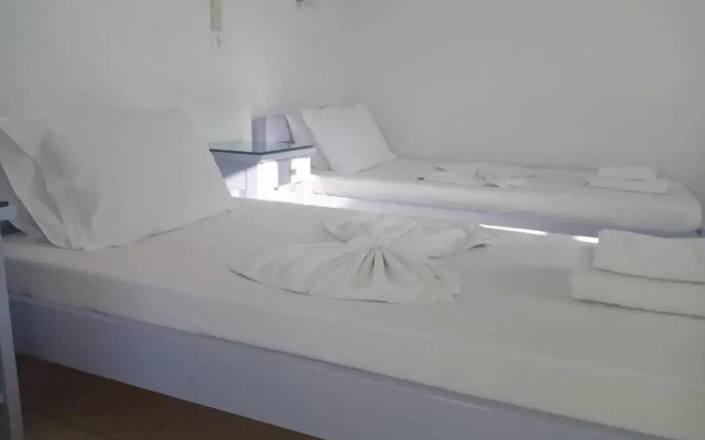 Nikolas Naousa Guesthouse I