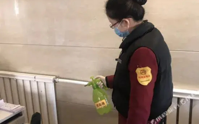 Super 8 Collection Hotel (Lanzhou Railway Station Hongxingxiang Subway Station)