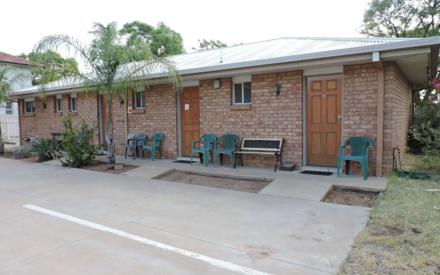 Red Cliffs Colonial Motor Lodge