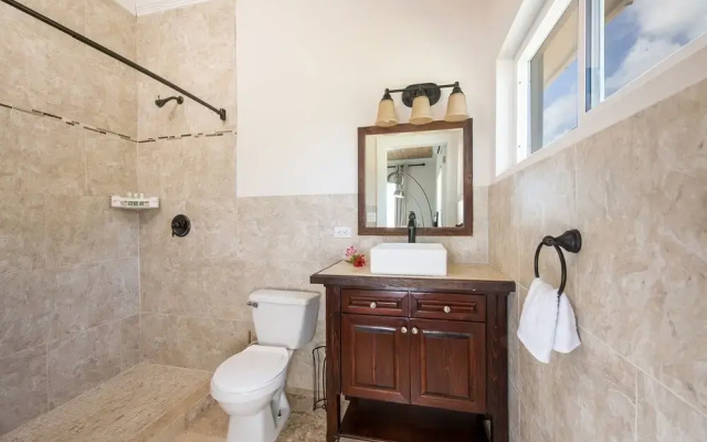 Come And Go Villa 2 Bedroom Home