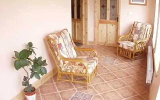Sea Crest Farmhouse B&B