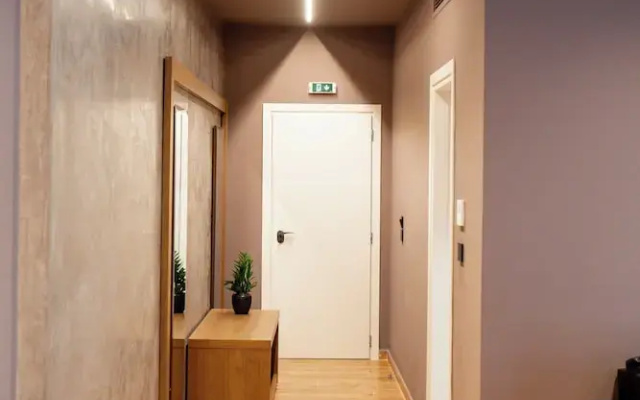 Ode Aristofanous - Urban Boutique Hotel