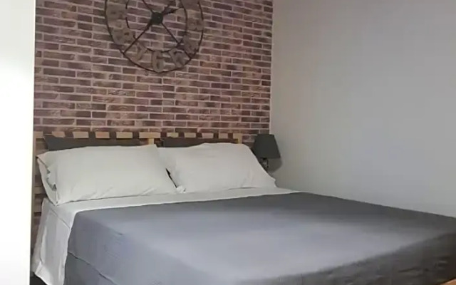 Hercules House Bed  Breakfast