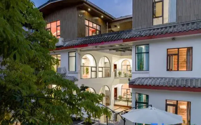 Dieshui Inn