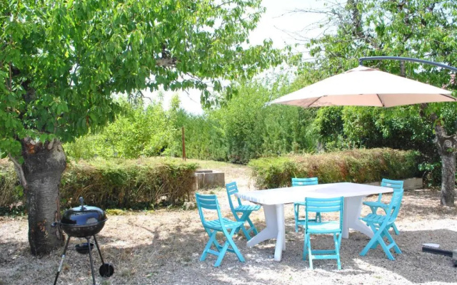 Maison 6 personnes - grand jardin arboré