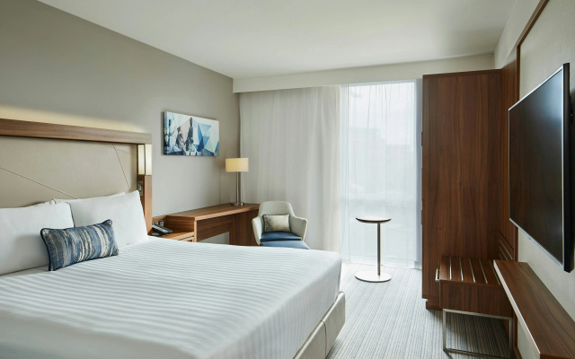 Courtyard by Marriott London City Airport