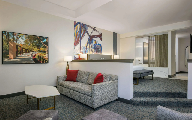 Hotel 43